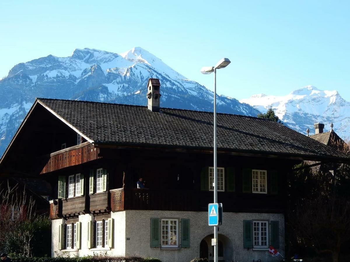 Traditional Swiss-Flat Interlaken Exteriör bild